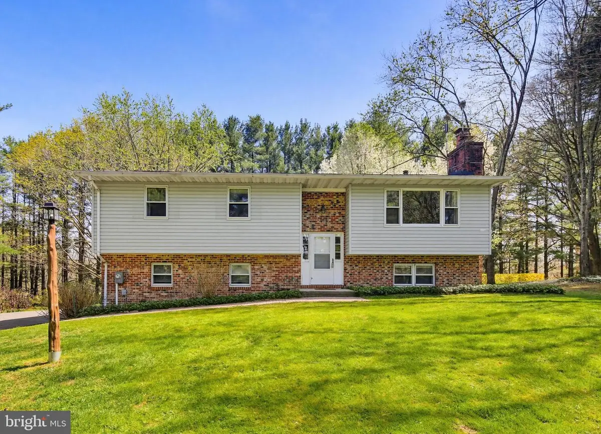 2701 Garrett Rd, White Hall, MD 21161 - #1
