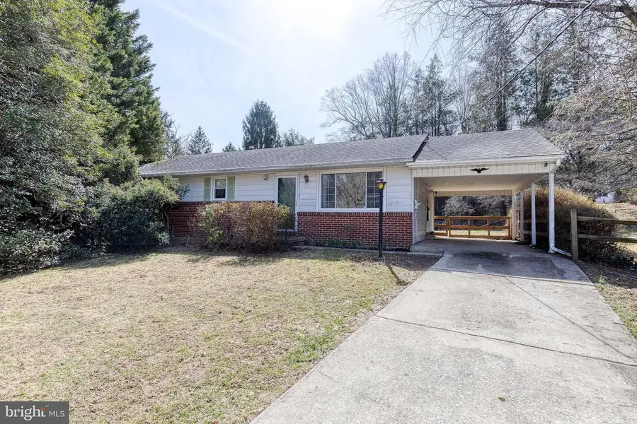 2905 Knoll Acres Dr, Baltimore, MD 21234 - #2