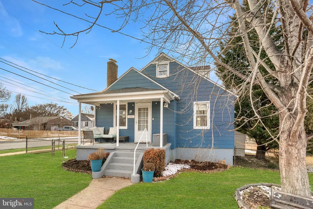 608 Meyers Dr, Catonsville, MD 21228 - #1