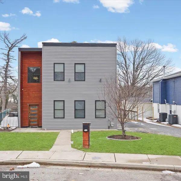 3145 Baybriar Rd, DUNDALK, MD 21222