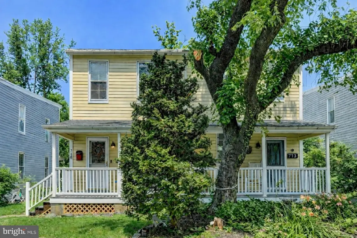 715 Pleasant Hill Rd, Ellicott City, MD 21043 - #1