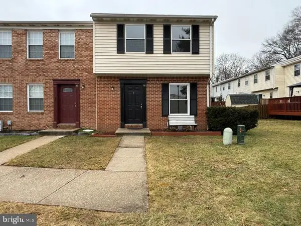 146 Marine Oaks Dr, ESSEX, MD 21221