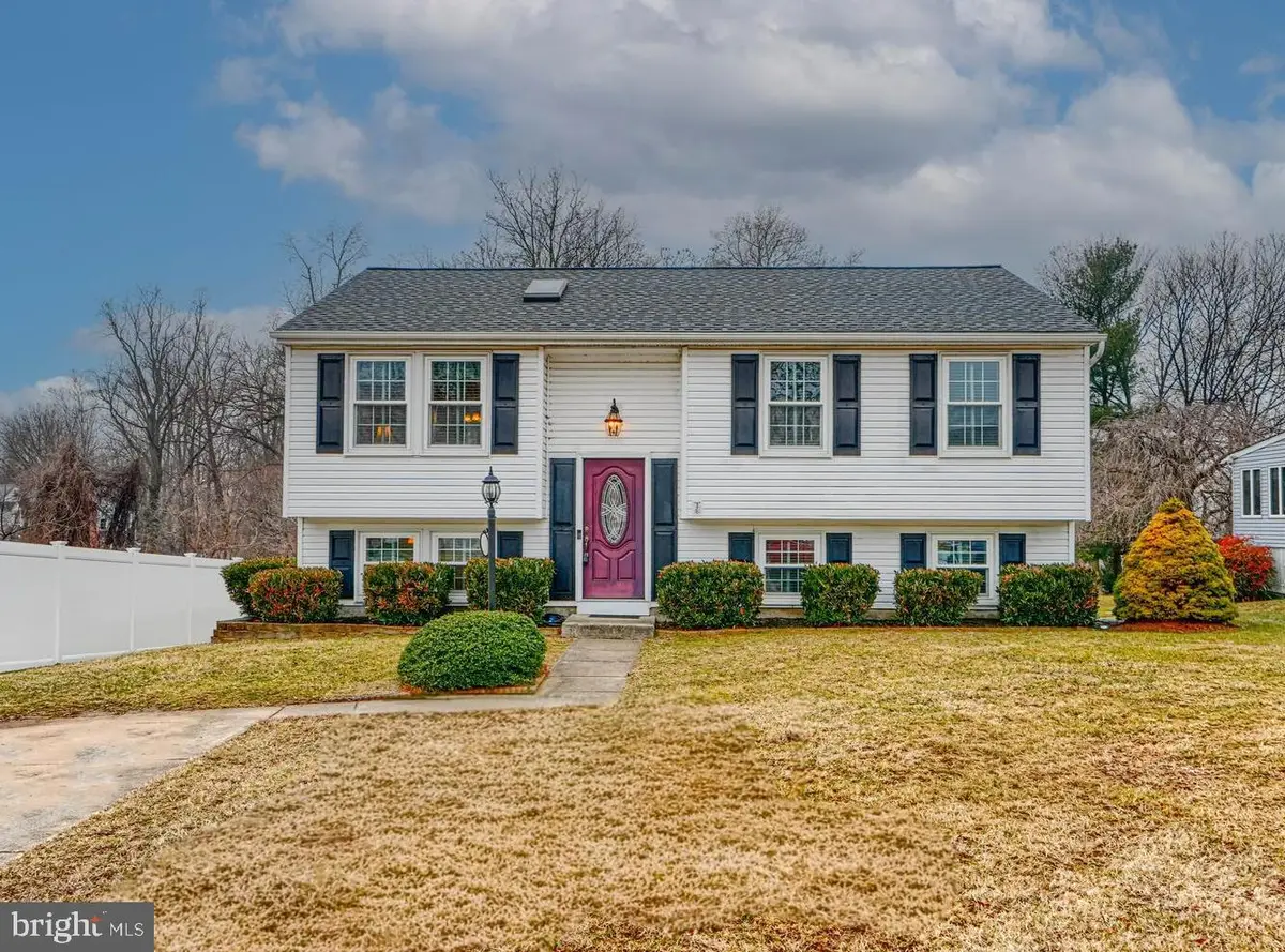 8908 Golden Tree Ln, Baltimore, MD 21221 - #1