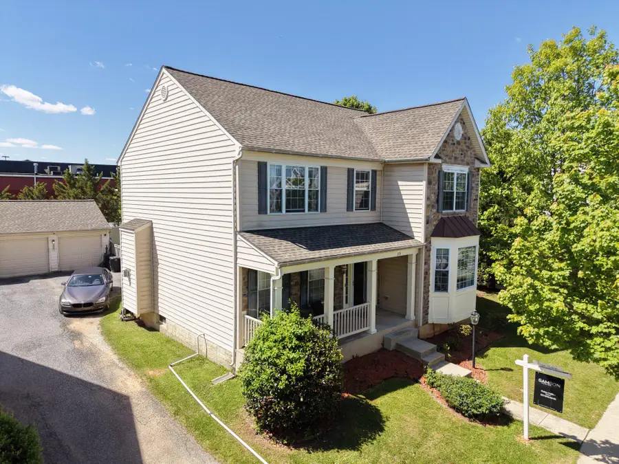 215 Seamaster Rd, Essex, MD 21221 - #2