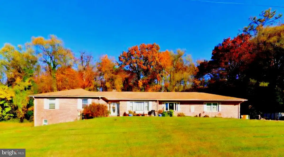 238 Elizabeth Ave, Baltimore, MD 21227 - #1