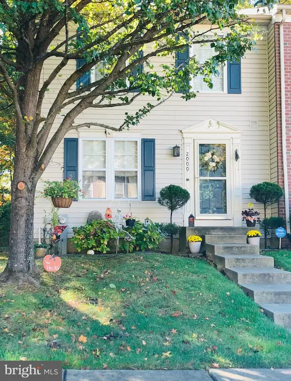 2000 Hackberry, ESSEX, MD 21221