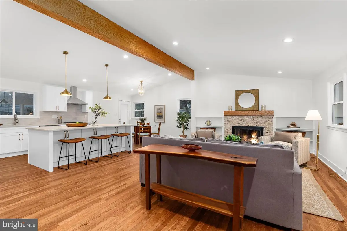 901 Dogwood Hill Ct, Towson, MD 21286 - #1