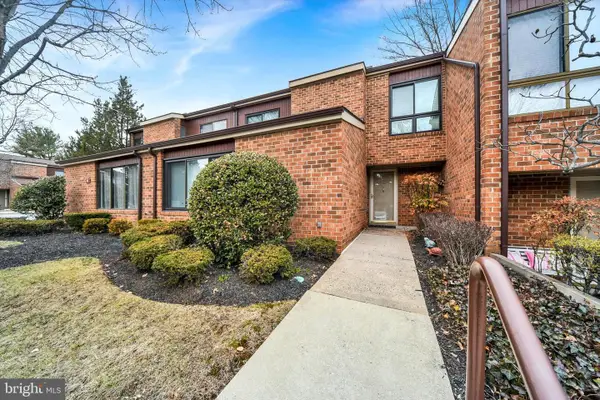 43 Stirrup Ct #8, PIKESVILLE, MD 21208