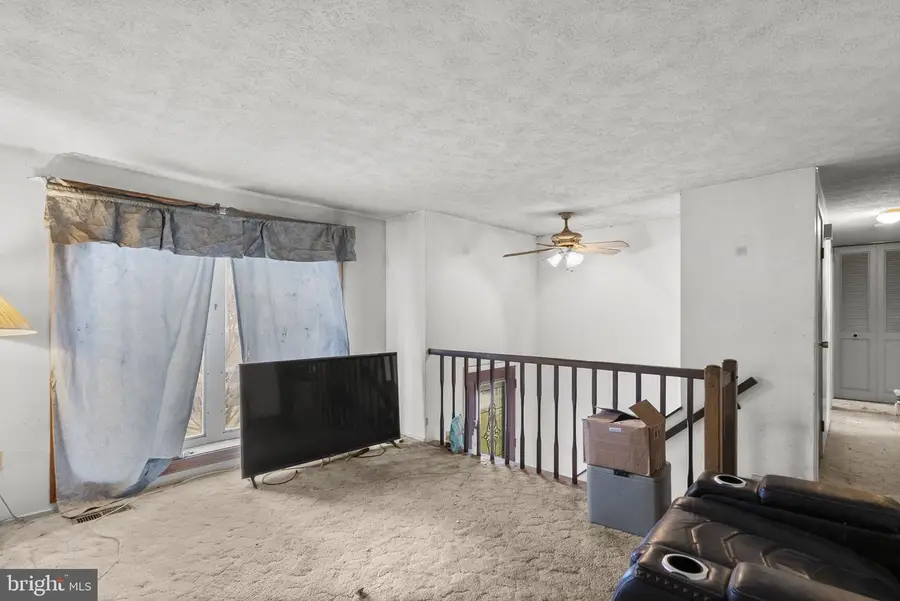 15 Russet Ct, Baltimore, MD 21221 - #2