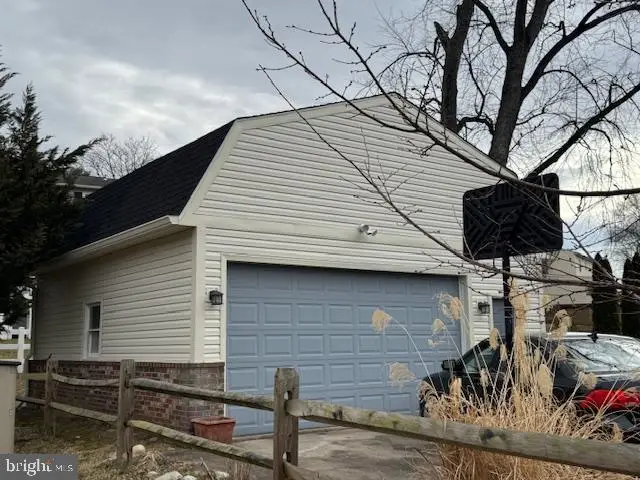 2407 Eastridge Rd, Lutherville Timonium, MD 21093 - #2