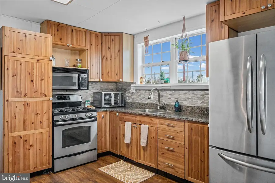 509 Essex Ave, Baltimore, MD 21221 - #2