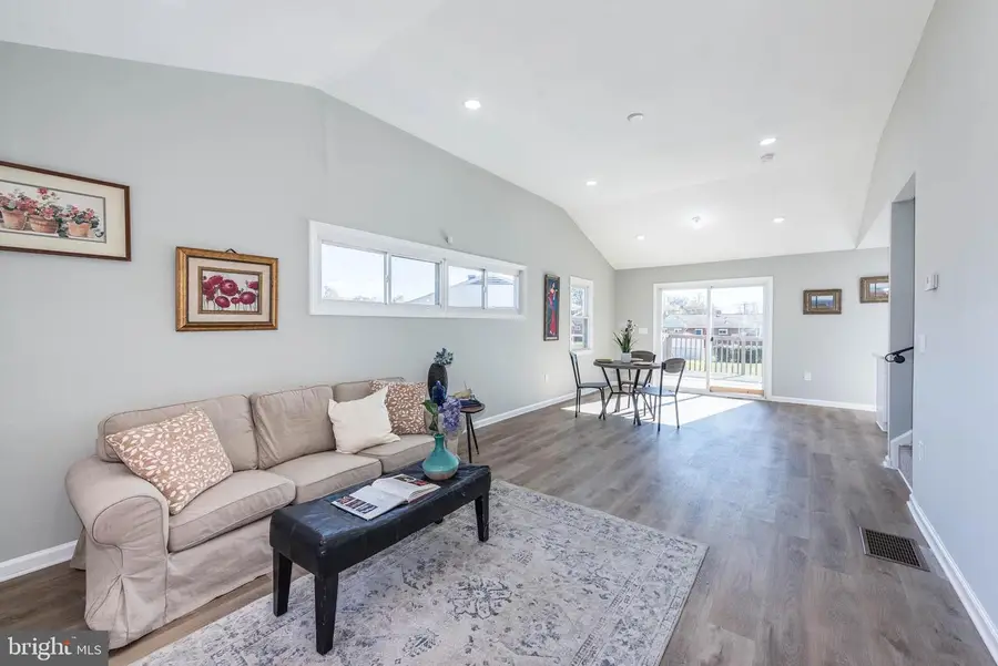 6822 Huntington Dr, Baltimore, MD 21207 - #2