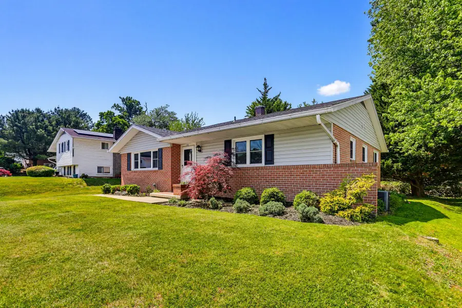 8145 Scotts Level Rd, Pikesville, MD 21208 - #3
