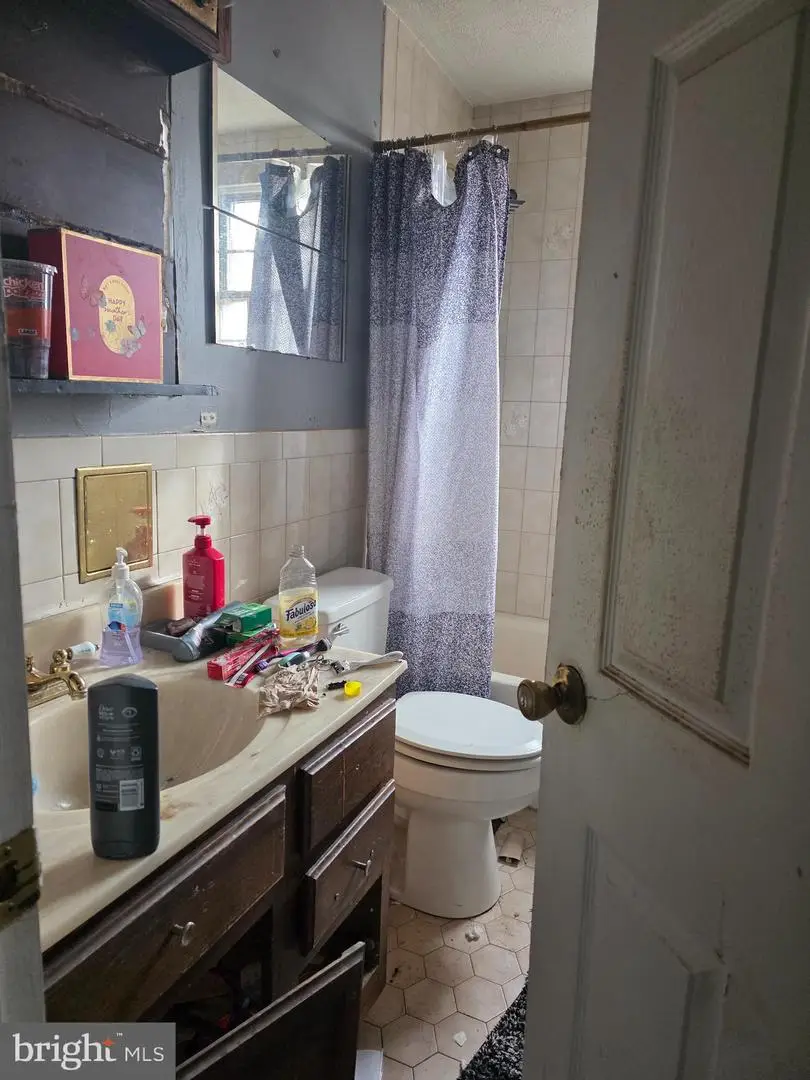 301 Endsleigh Ave, Baltimore, MD 21220 - #2