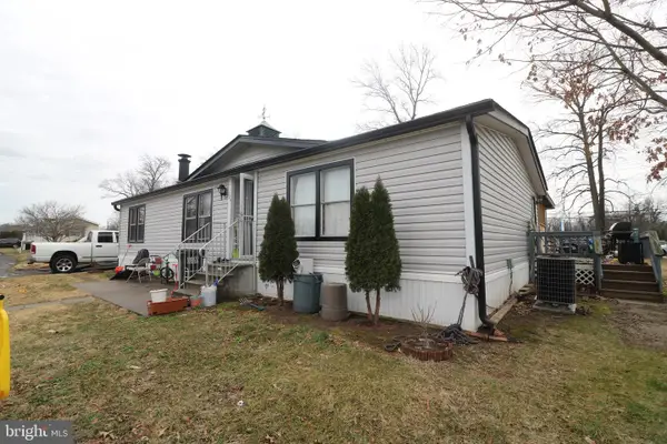 129 Day Coach Cir, MIDDLE RIVER, MD 21220