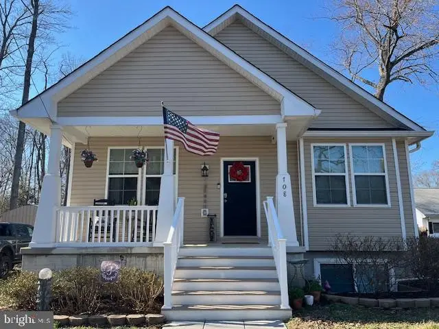 708 Hyde Park Rd, Essex, MD 21221 - #1