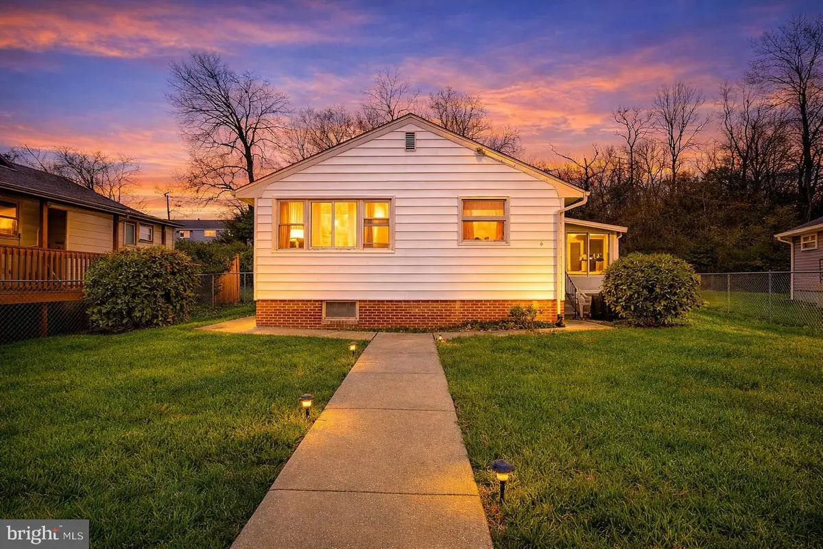 6 Bright Cir, Gwynn Oak, MD 21207 - #1