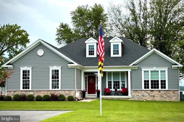 712 Riverside Dr, BALTIMORE, MD 21221