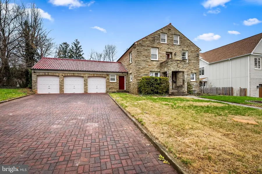 922 Fairway Dr, Towson, MD 21286 - #2