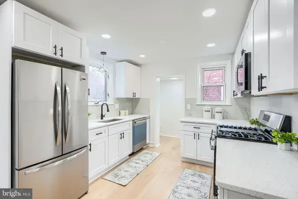 8702 Maravoss Ln, BALTIMORE, MD 21234