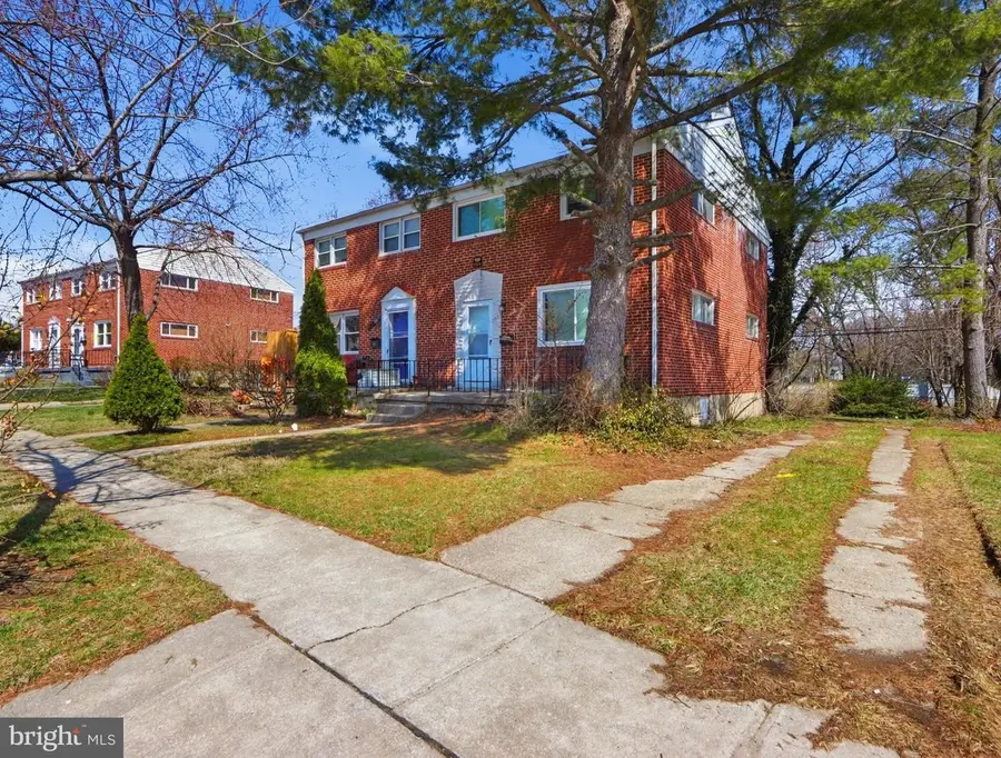 8653 Hoerner Ave, Parkville, MD 21234 - #2