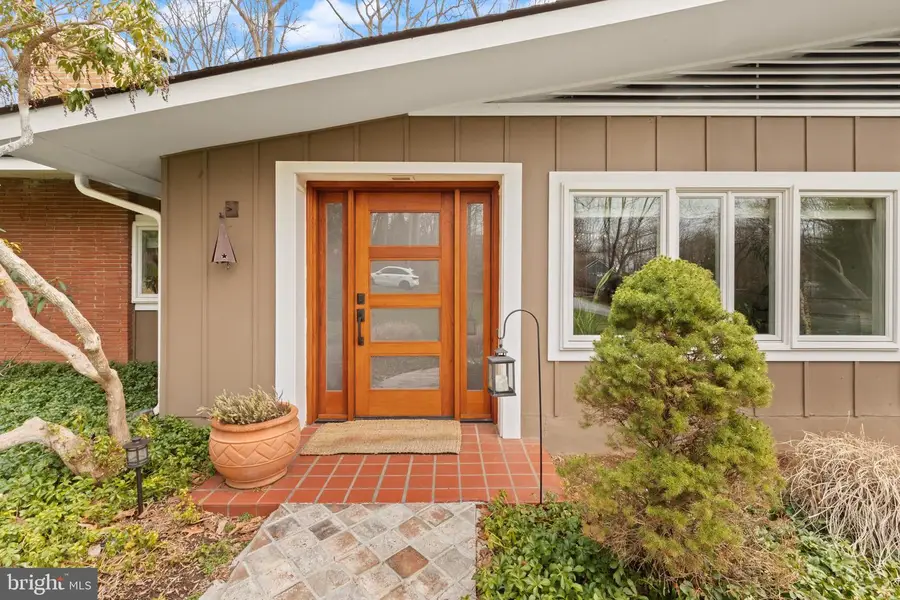 1403 Ellenglen Rd, Towson, MD 21286 - #3