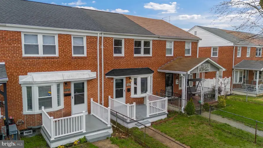 834 N Marlyn Ave, Essex, MD 21221 - #3