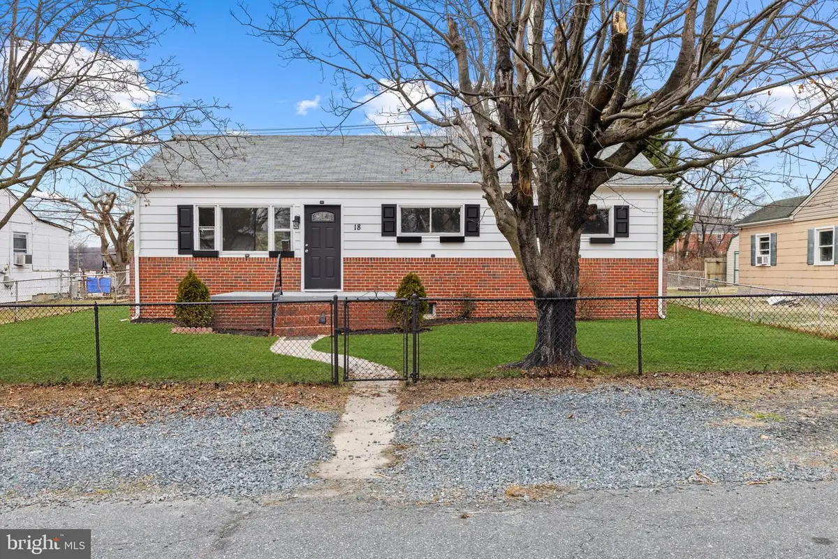 18 Armor Ct, Middle River, MD 21220 - #1