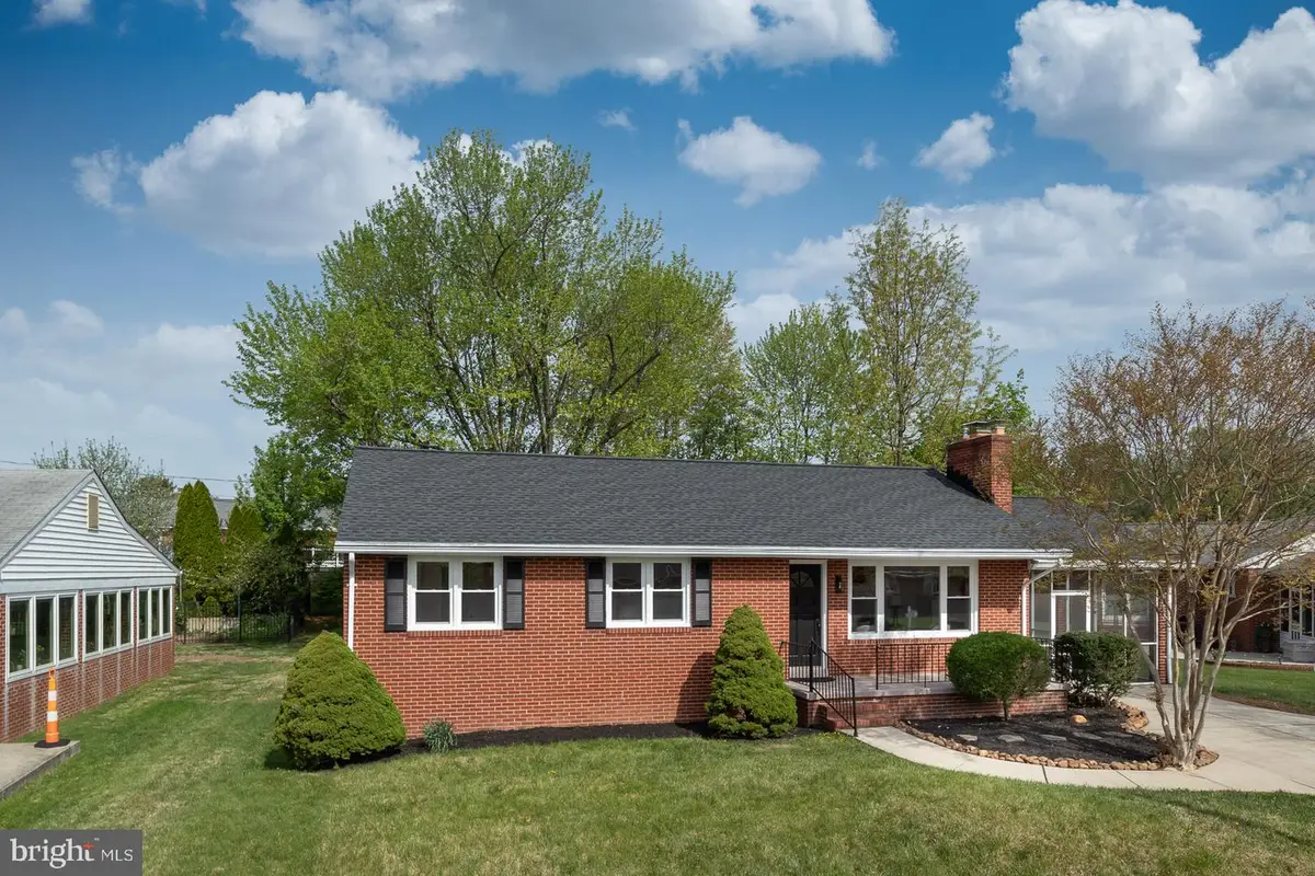 9910 Forge Park Rd, Perry Hall, MD 21128 - #1