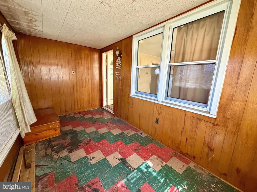 6521 Ridge Rd, Baltimore, MD 21237 - #2