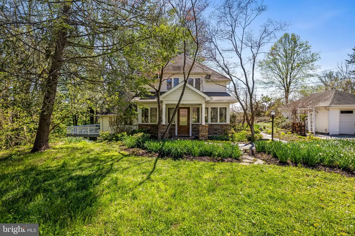 8230 Dogwood Rd, Windsor Mill, MD 21244 - #1