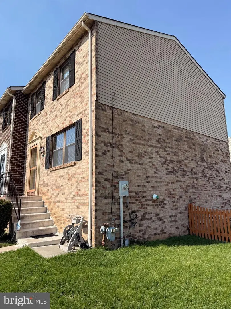 756 Wilton Farm Dr, Catonsville, MD 21228 - #2