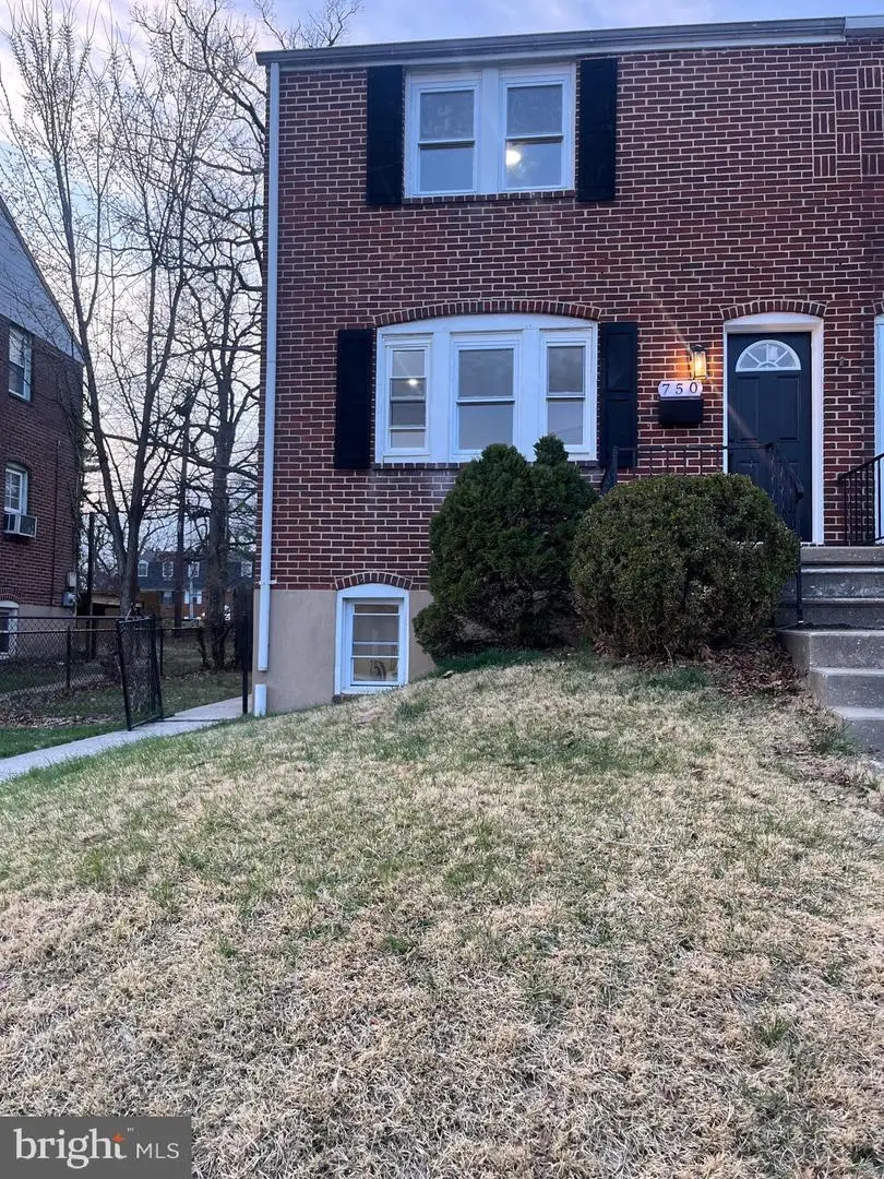 750 Charing Cross Rd, Baltimore, MD 21229 - #1