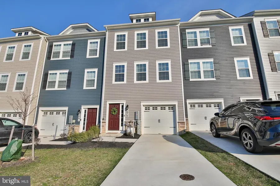 5059 Silver Oak Dr, Rosedale, MD 21237 - #2