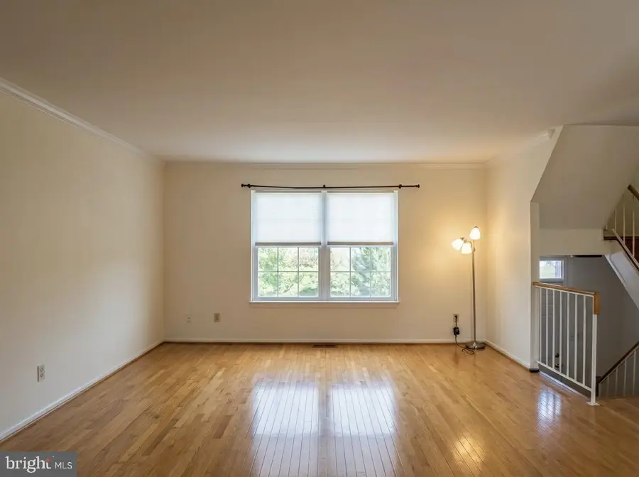9311 Hines Estates Dr, Baltimore, MD 21234 - #3