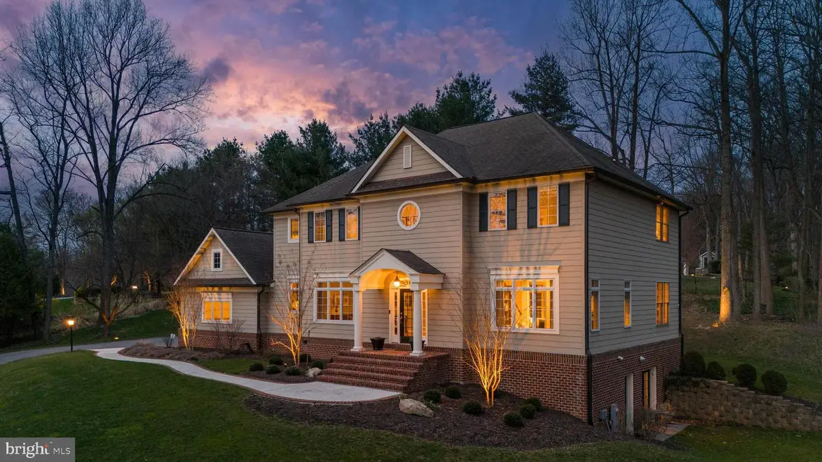 11 Hillsyde Ct, Cockeysville, MD 21030 - #1