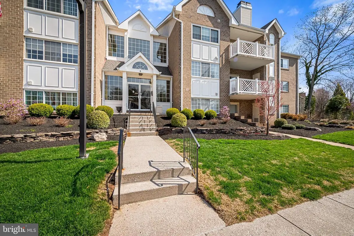 8 Bandon Ct #204, Lutherville Timonium, MD 21093 - #1