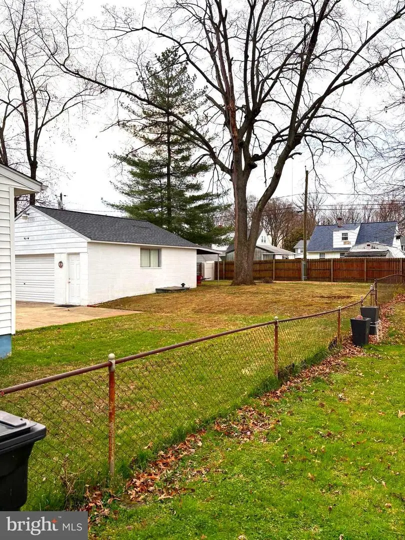 945 Kinwat Ave, Essex, MD 21221 - #2