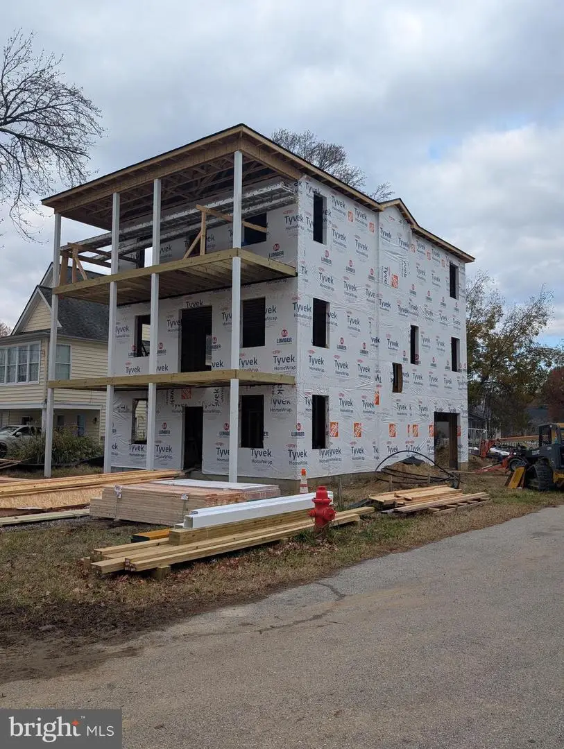 918 Sue Grove Rd, Essex, MD 21221 - #1