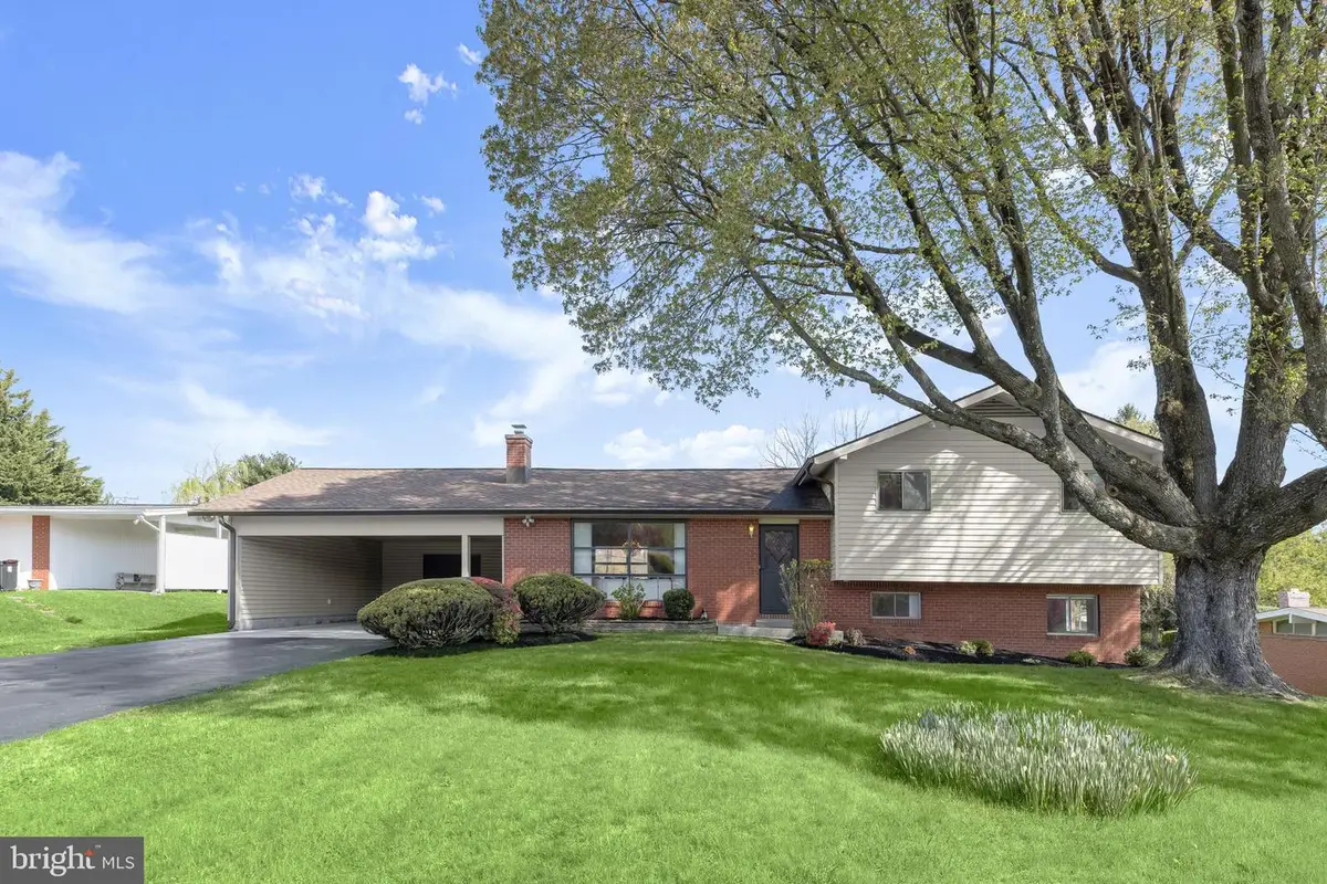 3416 Manor Hill Rd, Pikesville, MD 21208 - #1