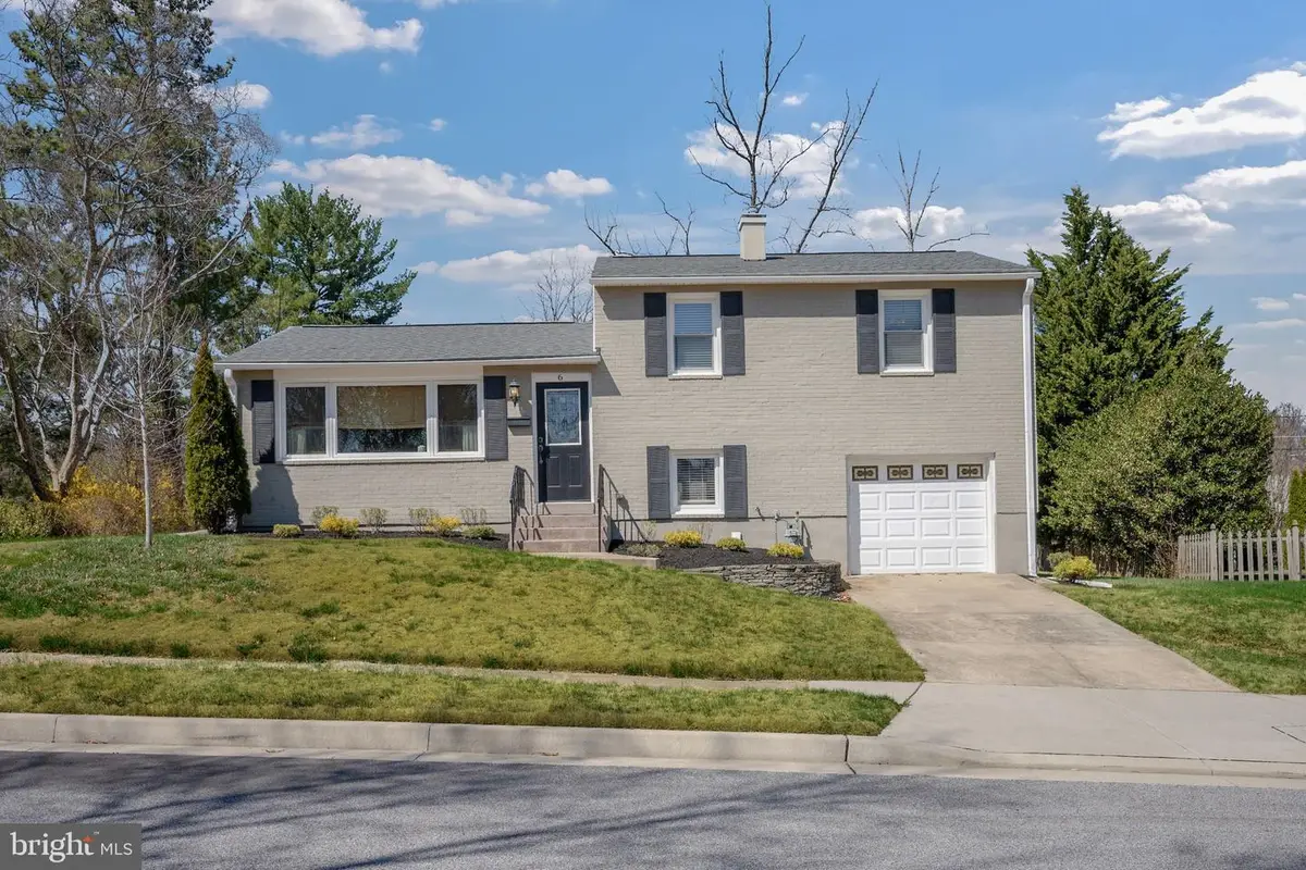 6 Pickett Rd, Lutherville Timonium, MD 21093 - #1