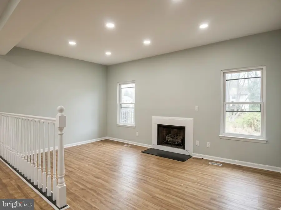 21 Neves Ct, Baltimore, MD 21234 - #3