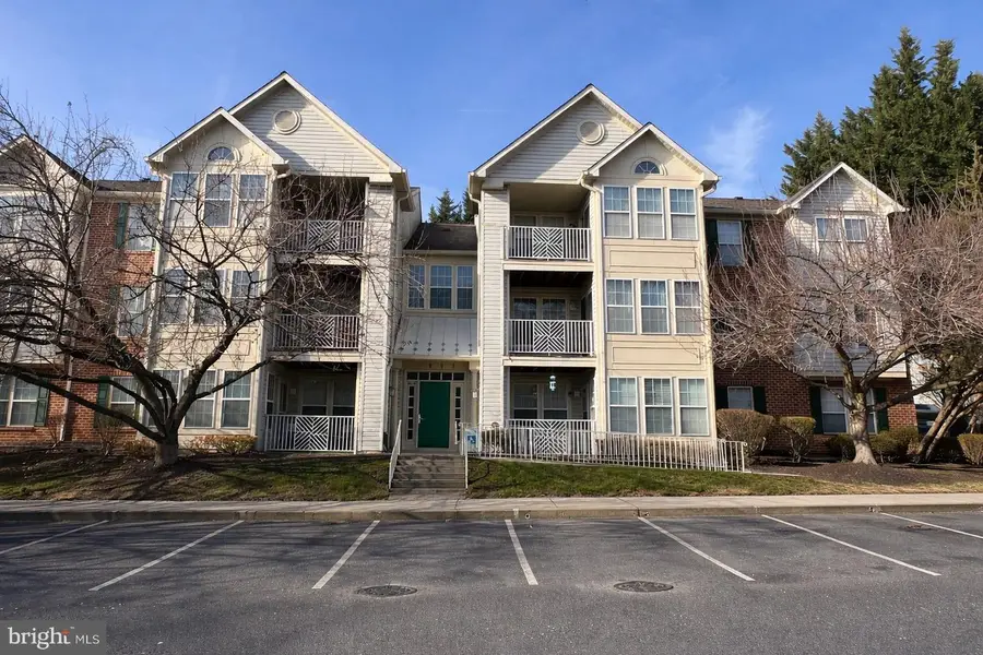 7903 Valley Manor Rd #204, Owings Mills, MD 21117 - #2