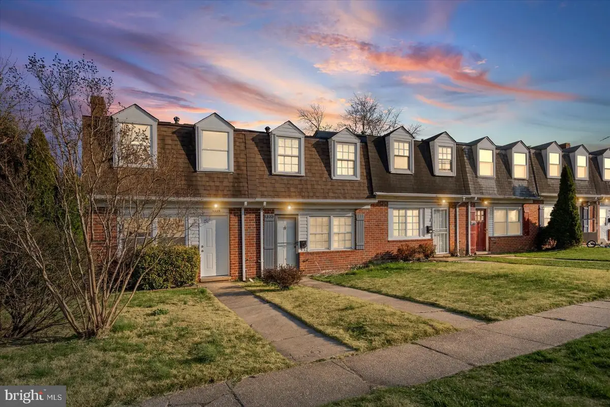 1335 Mantle St, Parkville, MD 21234 - #1