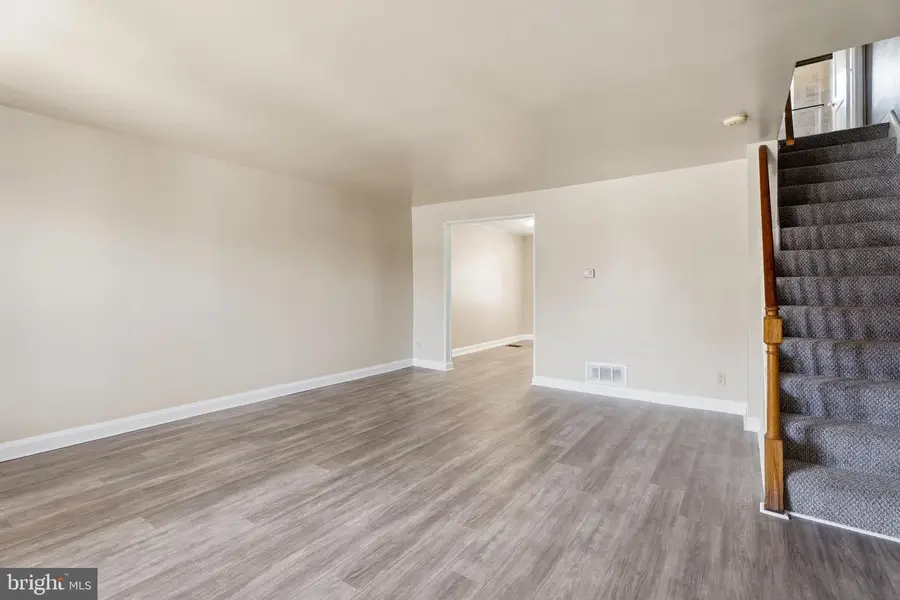 606 Middlesex Rd, Essex, MD 21221 - #3