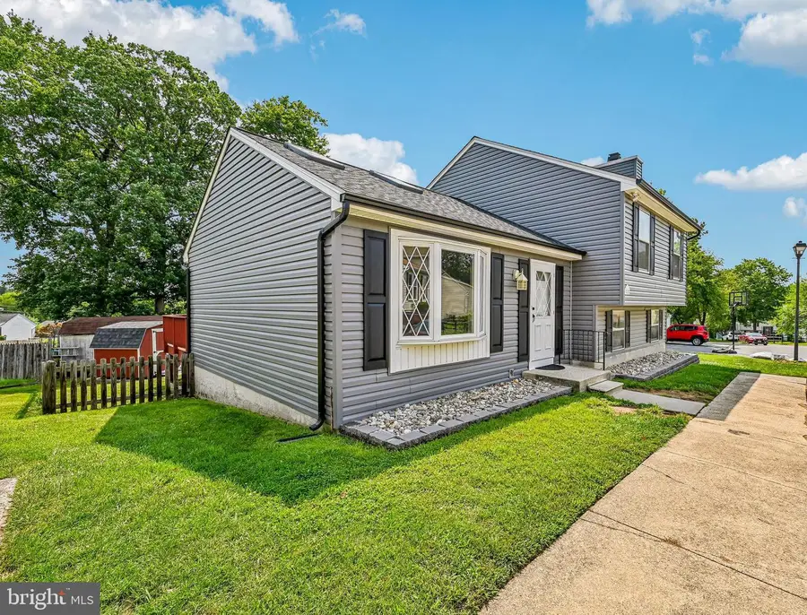 17 Chatterly Ct, Perry Hall, MD 21128 - #3