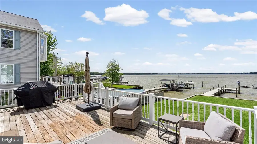 9120 Hinton Ave, Sparrows Point, MD 21219 - #2