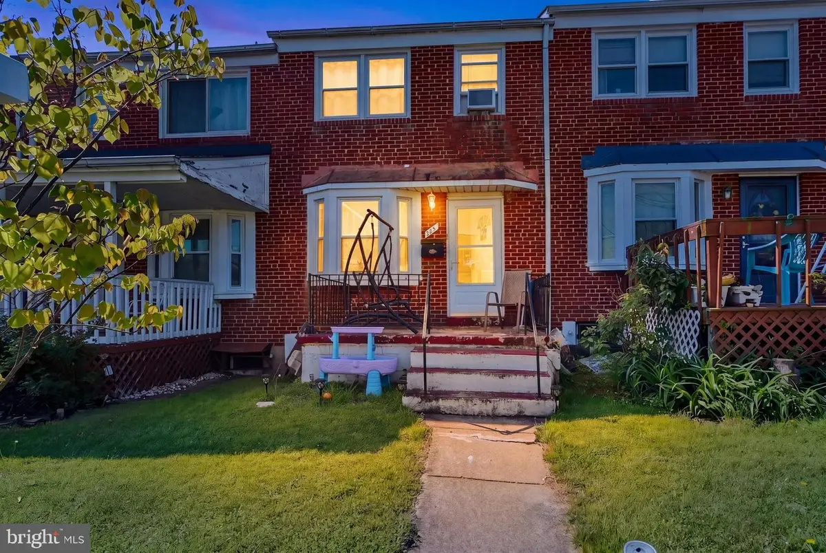 1021 N Marlyn Ave, Baltimore, MD 21221 - #1