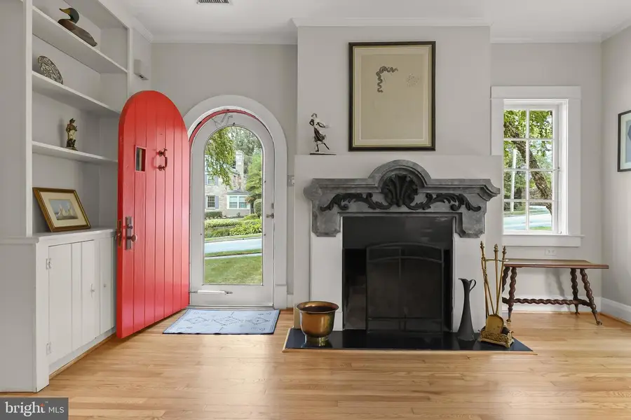 23 Dixie Dr, Baltimore, MD 21204 - #2