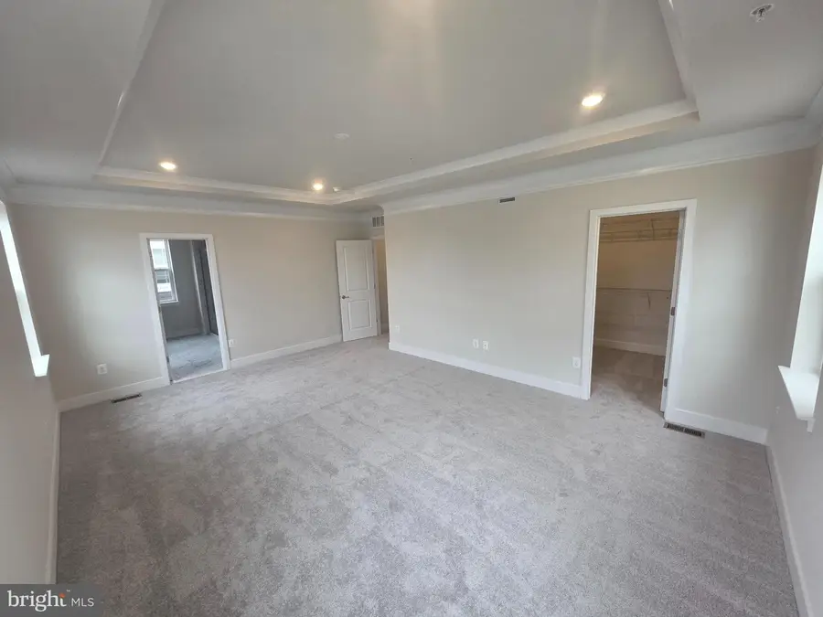 603 Harrington St, Middle River, MD 21220 - #3